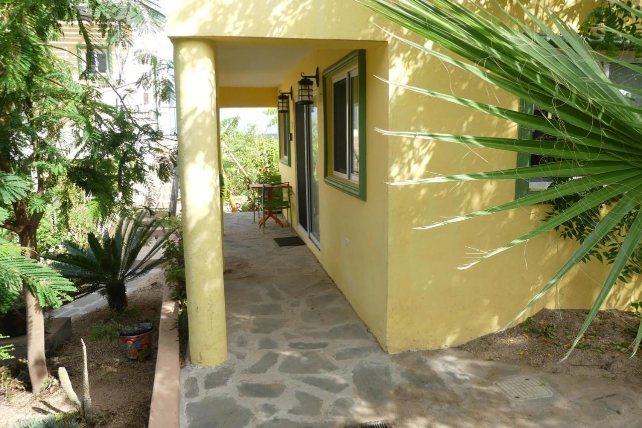Casa Flores Casitas Todos Santos Kültér fotó